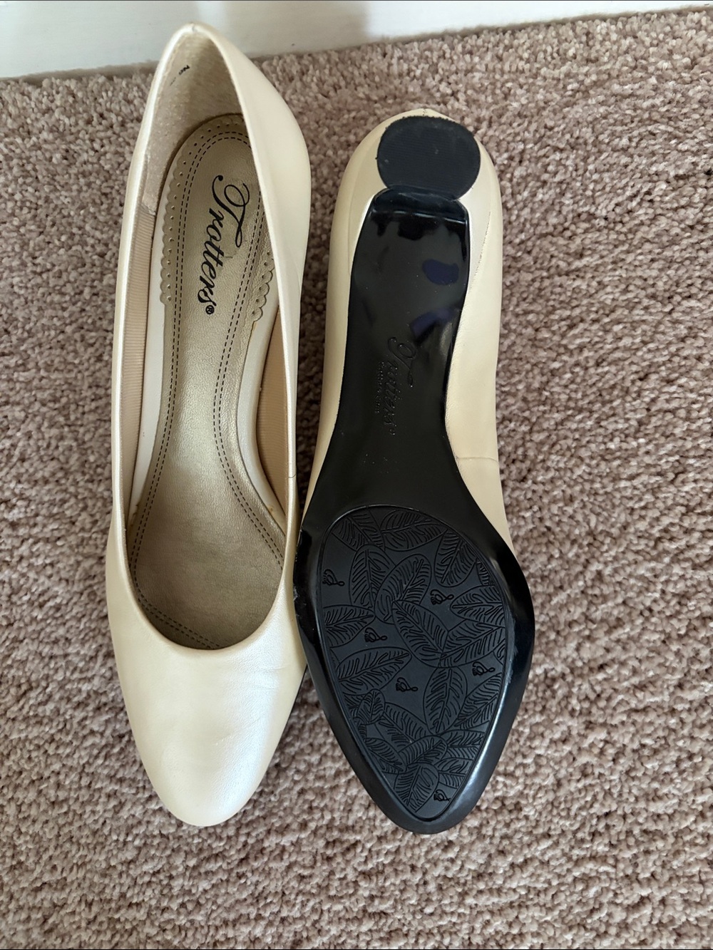 Trotters Cream Leather Heels New size 9 N made in Brazil - Picture 4 of 4